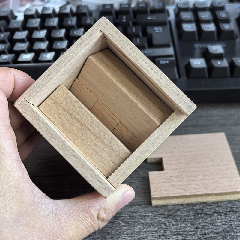 صندوق ألغاز خشبي سحري للذكاء ا - مراجعة Woodworking Hobby وسعره